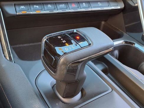 Certified 2024 GMC Sierra 1500 AT4 w/ Technology Package image 14