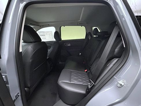 New 2026 Nissan Rogue Platinum w/ Platinum Premium Package image 11