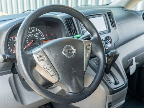Used 2021 Nissan NV200 SV w/ Sliding Door Glass Package image 24