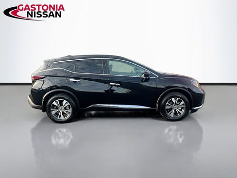 Used 2024 Nissan Murano SV image 10
