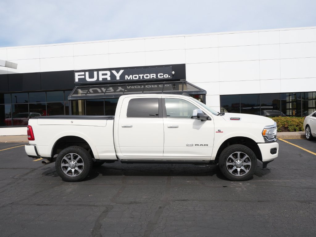 Used 2022 RAM 2500 Limited AWD/4WD image 1