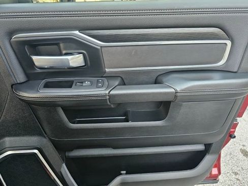 Used 2024 RAM 2500 Laramie w/ Night Edition image 25