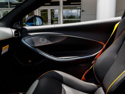 New 2026 McLaren Artura Spider RWD image 12