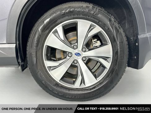 Used 2020 Subaru Ascent Premium w/ Convenience Package AWD/4WD image 31