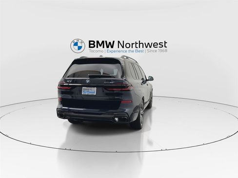 New 2026 BMW X7 xDrive40i image 2