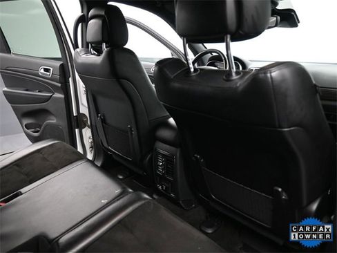 Used 2021 Jeep Grand Cherokee Laredo X image 25