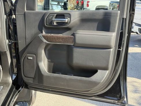 Used 2020 GMC Sierra 2500 Denali w/ Denali Ultimate Package image 33