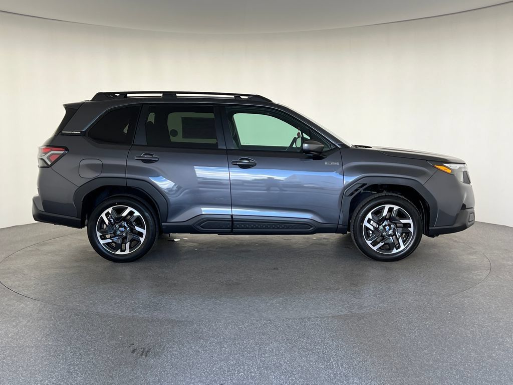 New 2026 Subaru Forester Premium AWD/4WD image 2