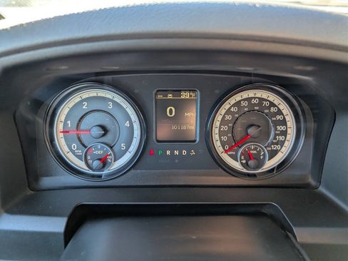 Used 2014 RAM 2500 SLT image 20