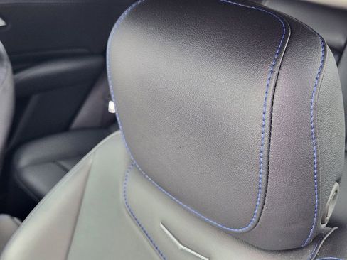 Used 2024 Cadillac XT4 Sport w/ Cold Weather Package FWD image 15