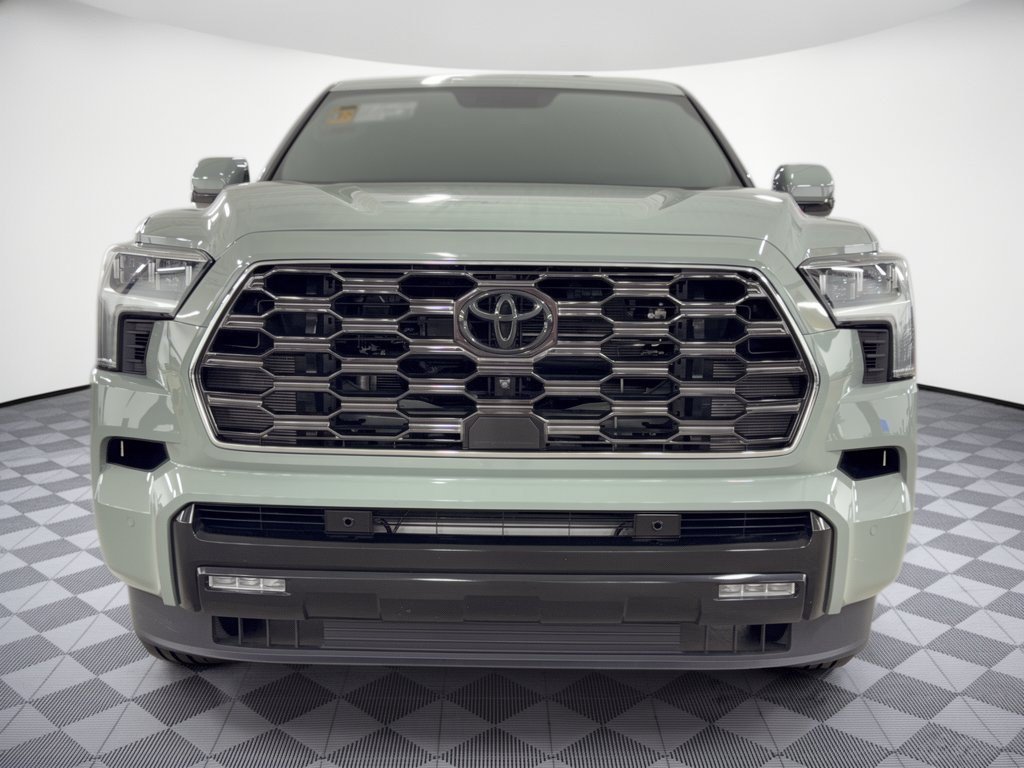 Used 2025 Toyota Sequoia Platinum AWD/4WD image 6