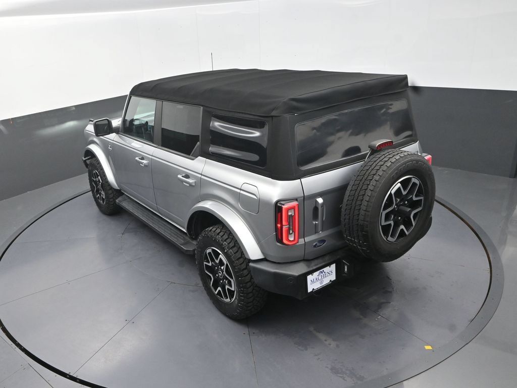 Used 2021 Ford Bronco Outer Banks AWD/4WD image 17