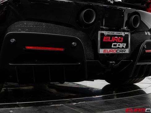 Used 2024 Ferrari SF90 Spider AWD/4WD image 27