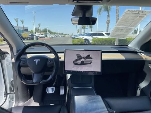 Used 2023 Tesla Model Y Long Range AWD/4WD image 20