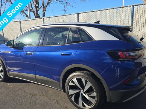 Used 2021 Volkswagen ID.4 Pro S w/ Gradient Package image 4
