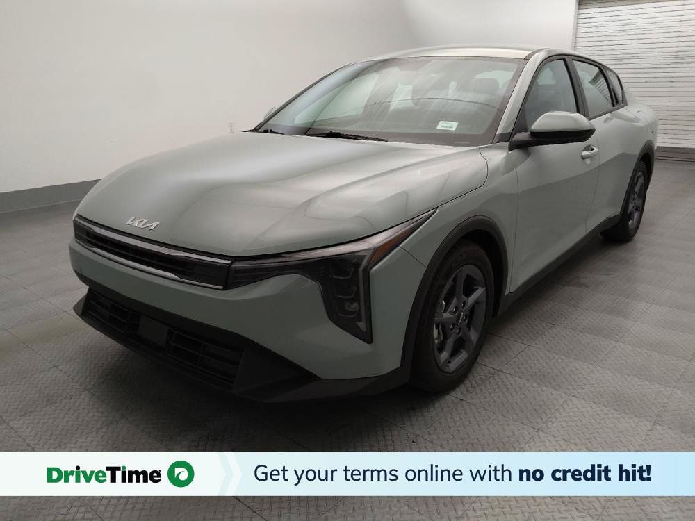 Used 2025 Kia K4 FWD image 1