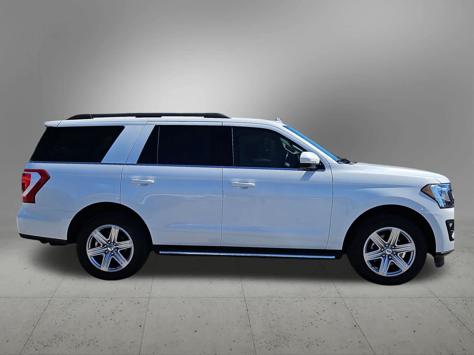 Used 2021 Ford Expedition XLT AWD/4WD image 6