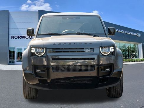 New 2026 Land Rover Defender 130 V8 image 2