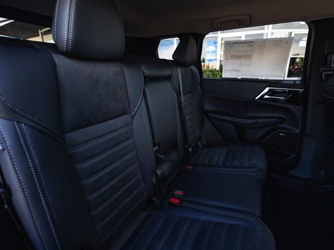 New 2026 Mitsubishi Outlander SE AWD/4WD image 35