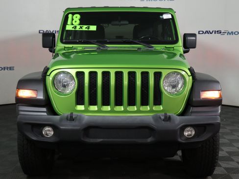 Used 2018 Jeep Wrangler Unlimited Sport S AWD/4WD image 13