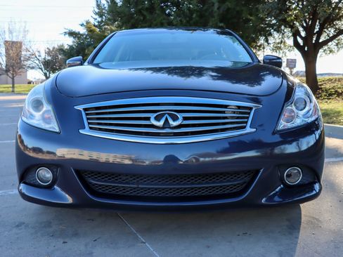 Used 2013 INFINITI G37 Journey w/ Premium Pkg image 2