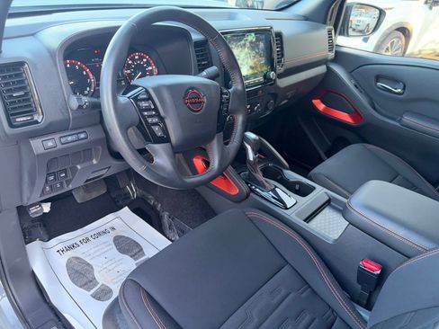 Certified 2023 Nissan Frontier PRO-4X w/ Tow Package AWD/4WD image 8