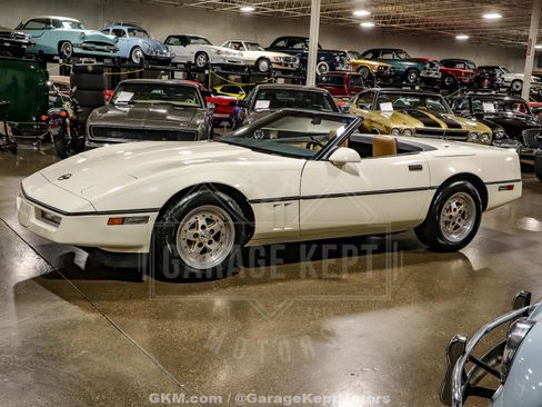 Used 1986 Chevrolet Corvette Pace Car Edition image 5