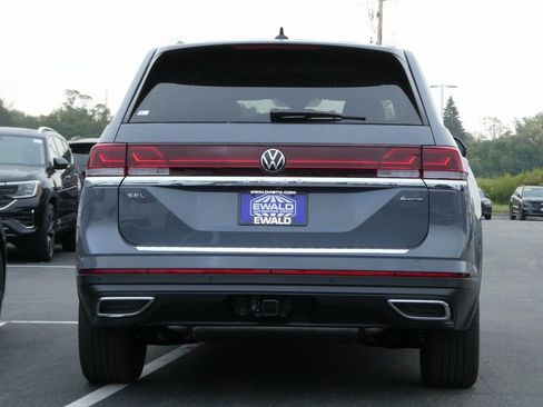 New 2026 Volkswagen Atlas SEL image 24