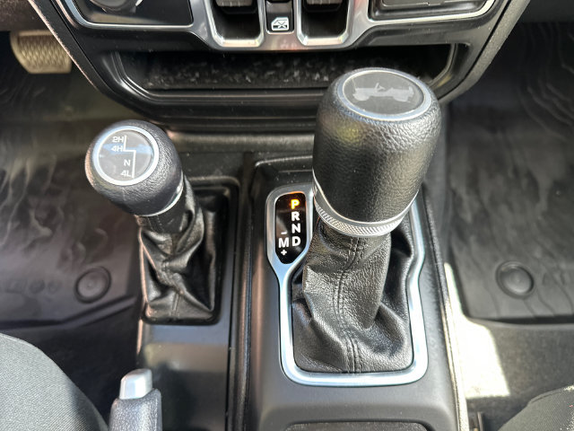 Used 2020 Jeep Wrangler Unlimited Sport AWD/4WD image 33