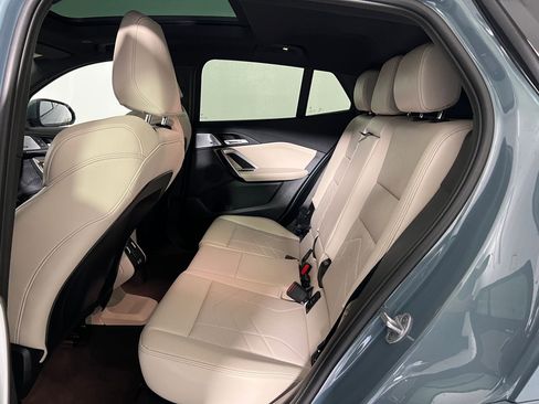 Used 2025 BMW X2 xDrive28i w/ Premium Package image 14