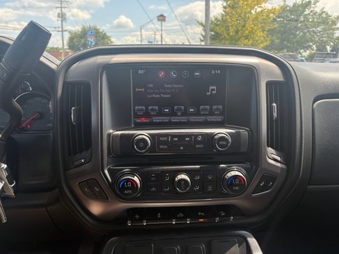 Used 2016 GMC Sierra 1500 SLE w/ All-Terrain Package AWD/4WD image 12