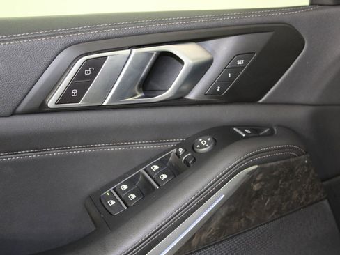 Used 2023 BMW X5 xDrive40i image 24