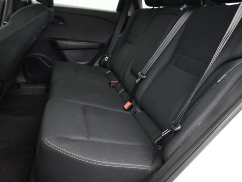 Used 2023 Nissan Rogue S FWD image 13