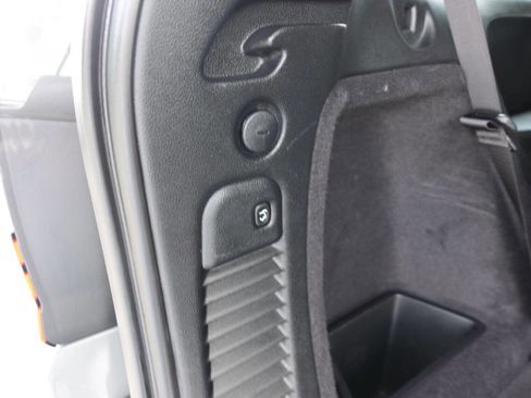 Used 2022 Dodge Durango R/T w/ Trailer Tow Group IV image 29