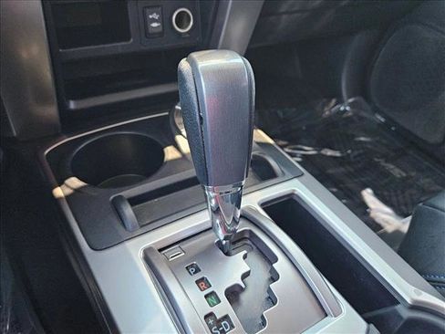 Used 2014 Toyota 4Runner SR5 AWD/4WD image 14