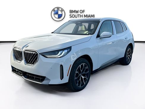 New 2026 BMW X3 xDrive30i w/ Premium Package AWD/4WD image 3
