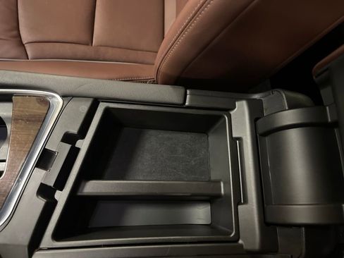 Certified 2021 Buick Enclave Avenir w/ Avenir Technology Package image 16