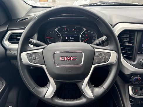 Used 2023 GMC Acadia SLT AWD/4WD image 12