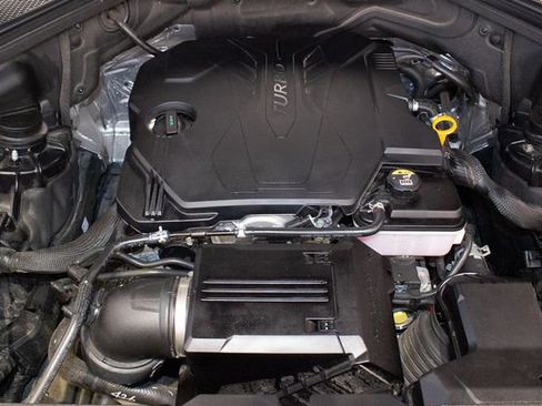 Used 2025 Genesis GV80 2.5T Standard image 3