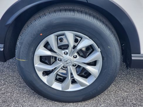 New 2026 Honda CR-V LX image 5