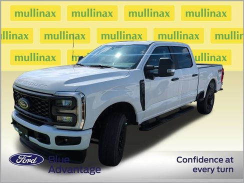 Used 2025 Ford F250 XL w/ STX Appearance Package AWD/4WD image 2
