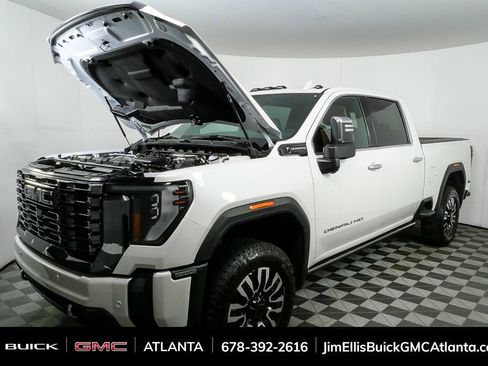 Used 2024 GMC Sierra 2500 Denali Ultimate image 35