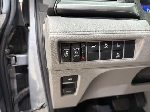 Used 2020 Honda Odyssey EX-L image 20