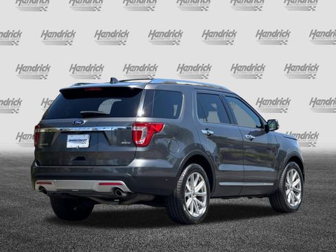 Used 2017 Ford Explorer Limited w/ Equipment Group 301A AWD/4WD image 5