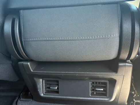 Used 2020 Chevrolet Silverado 1500 LT w/ Bed Protection Package AWD/4WD image 45