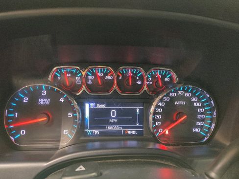 Used 2018 Chevrolet Silverado 1500 LT w/ Trailering Package AWD/4WD image 23