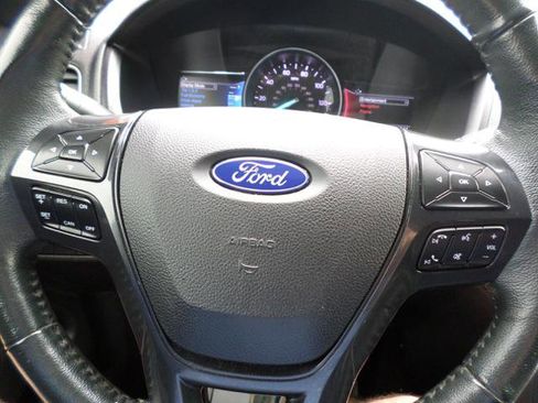 Used 2019 Ford Explorer XLT w/ Equipment Group 202A image 19