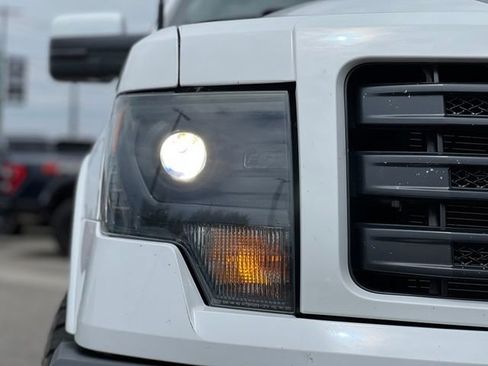 Used 2014 Ford F150 FX4 w/ Equipment Group 402A Luxury AWD/4WD image 12