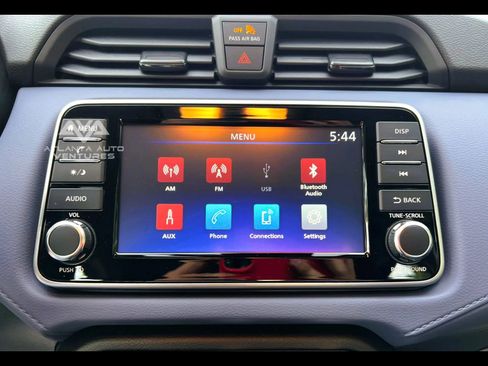 Used 2024 Nissan Versa SV image 20