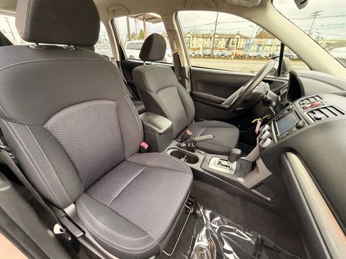 Used 2016 Subaru Forester 2.5i w/ Alloy Wheel Package AWD/4WD image 23